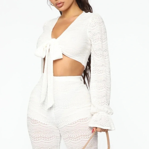 NWT white long sleeve cropped tie front - Picture 1 of 3